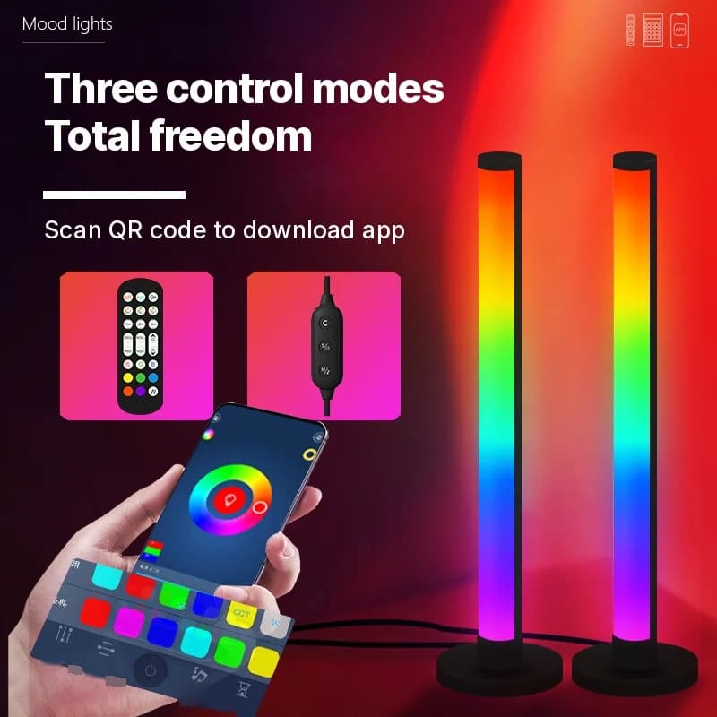 RGB LED настолна лампа с реакция на звук и управление чрез приложение